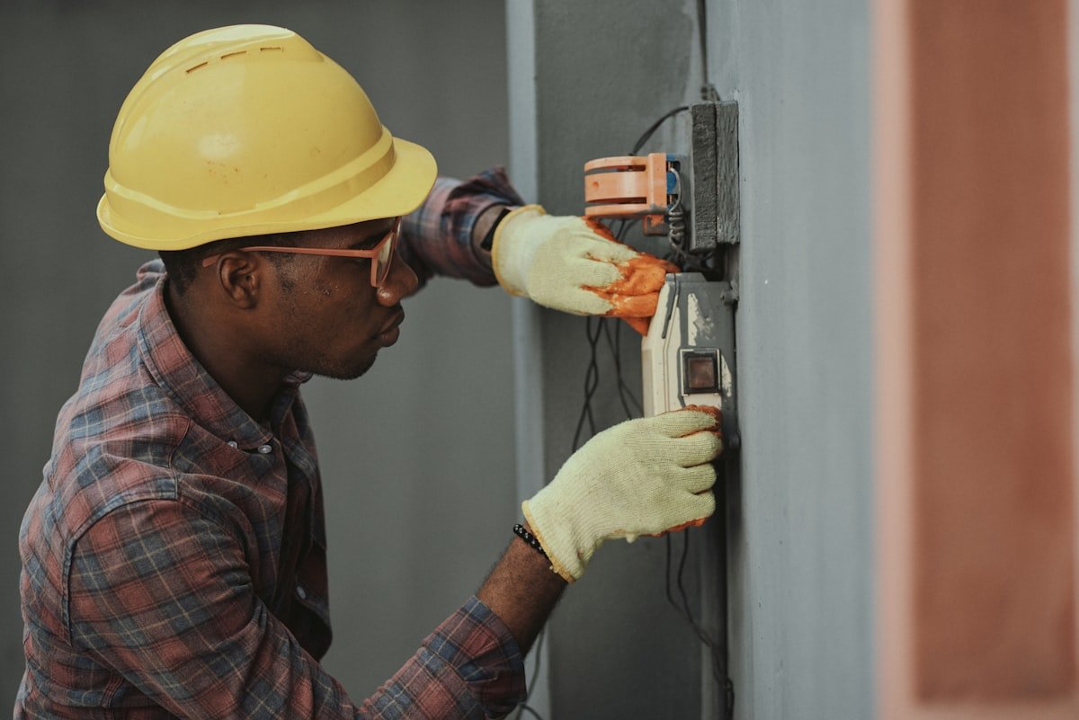 MercedAir technician ready for scheduled HVAC service